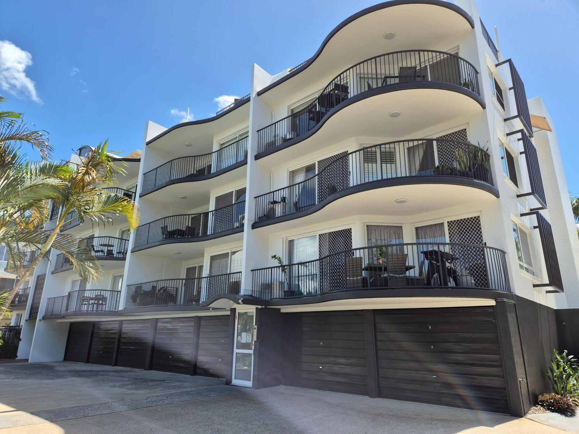 מולולאבה Excellsior Apartments מראה חיצוני תמונה